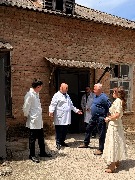 IMG-002.jpg